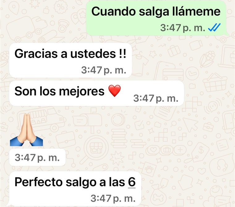 Captura real: “Gracias a ustedes!!”, “Son los mejores”, con Credit Express pidiéndole que llame al salir